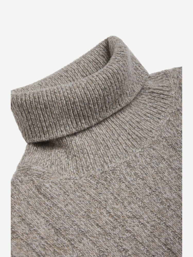 Maglione AT.P.CO dolcevita in pura lana Lambswool