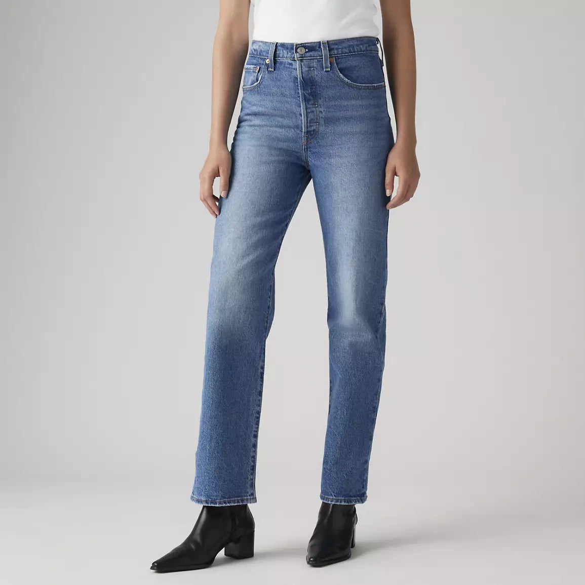 Jeans Levi's Ribcage Straight alla caviglia